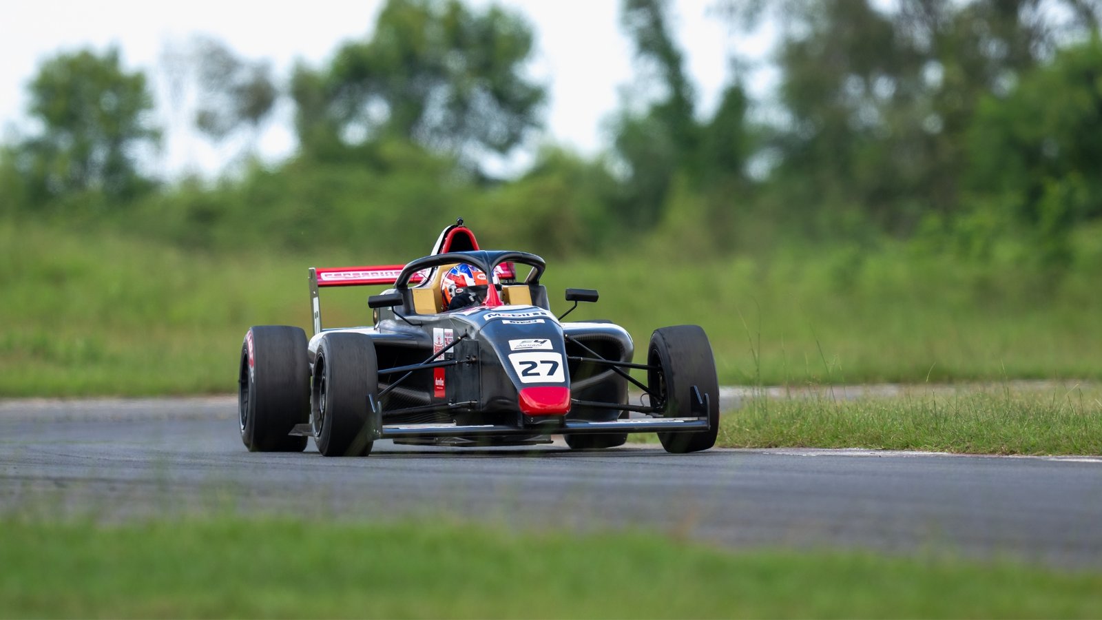Race Image 3